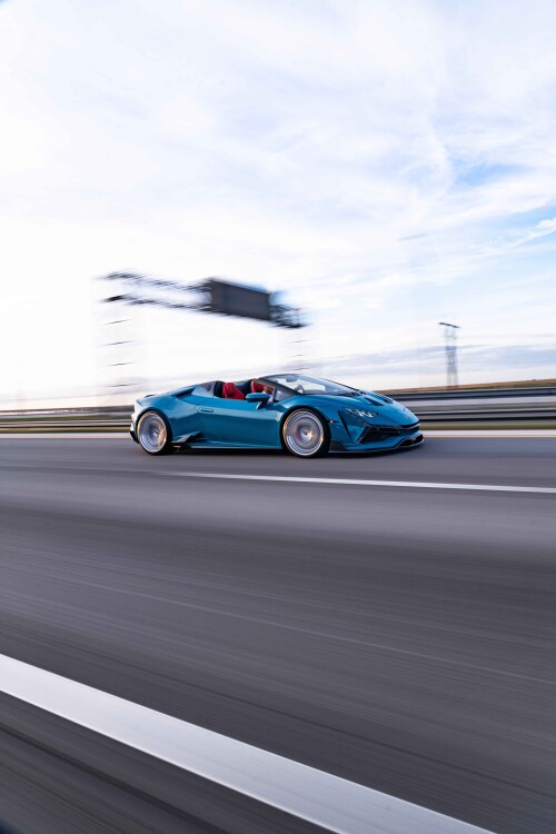 mobile-vehicle-lamborghini_80.jpg