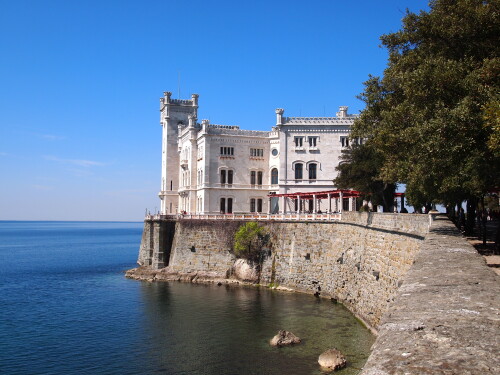castle_002.jpg