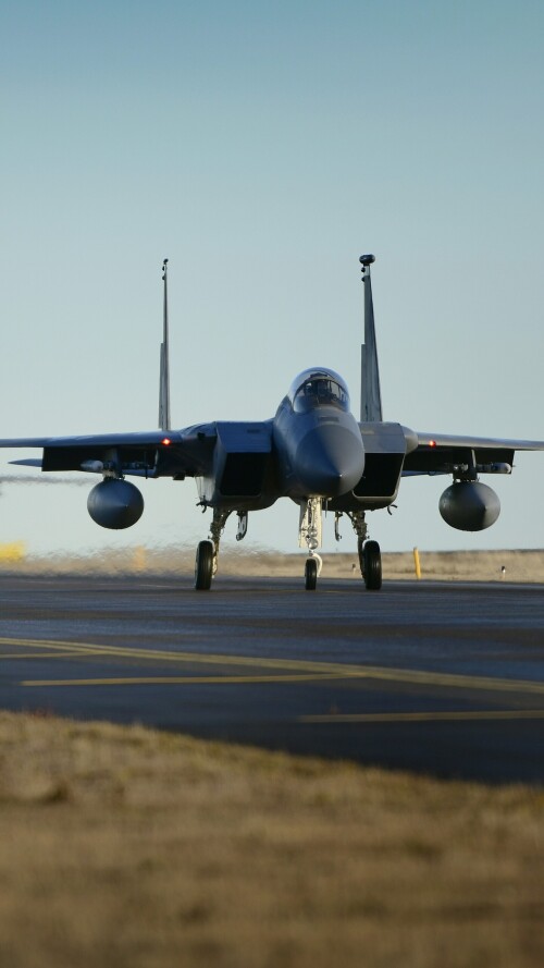 warplane-mobile_16.jpg