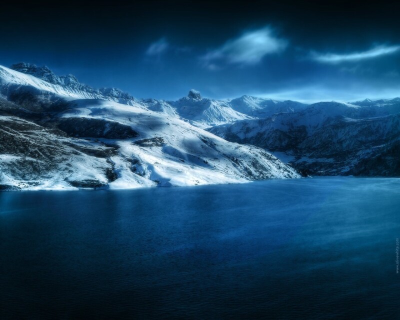 mountain1_227.jpg