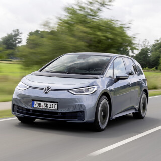 Electric-Car_0523