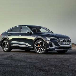Electric-Car_0718