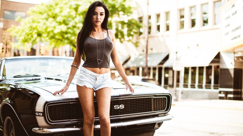 Girl_Car_0327.jpg