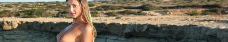 Girls Nature 1 0544